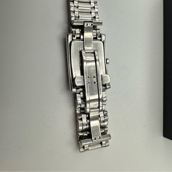 Fendi 7050G Watch - Picture 5 of 6